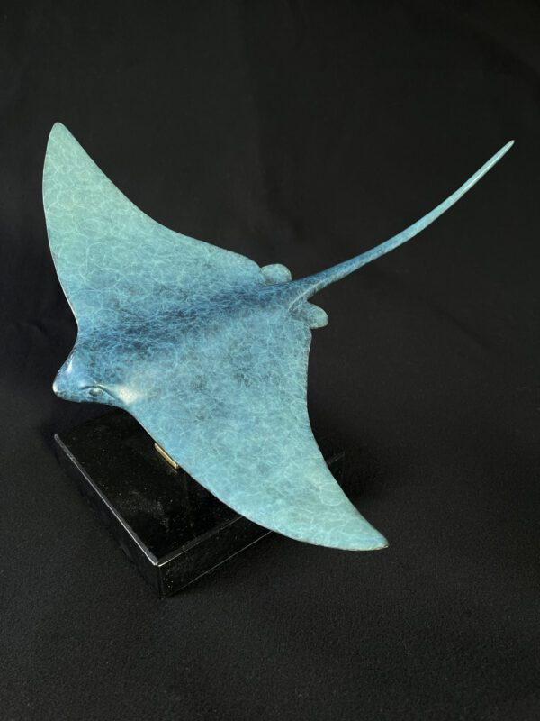 Image of Stephen Rew Stingray sculpture